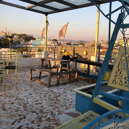 Whereabout Hostel Ουνταϊπούρ Εξωτερικό φωτογραφία