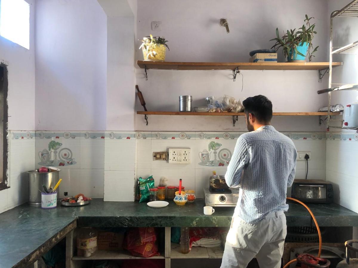 Whereabout Hostel Ουνταϊπούρ Εξωτερικό φωτογραφία