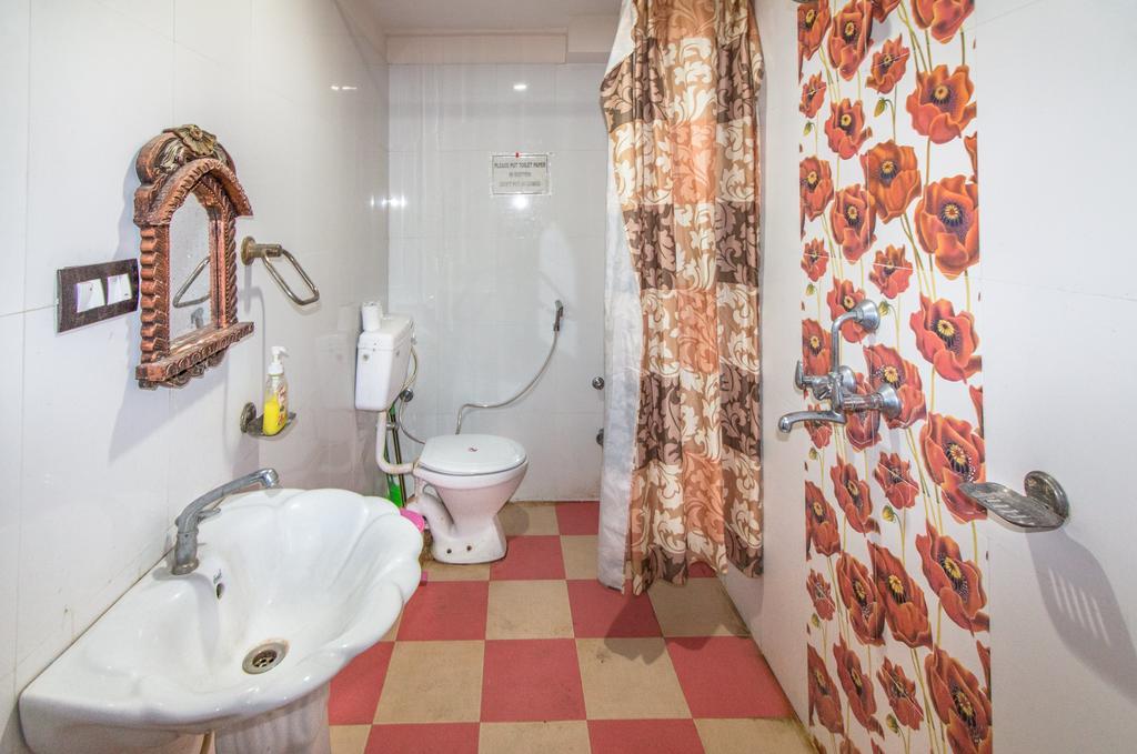 Whereabout Hostel Ουνταϊπούρ Εξωτερικό φωτογραφία